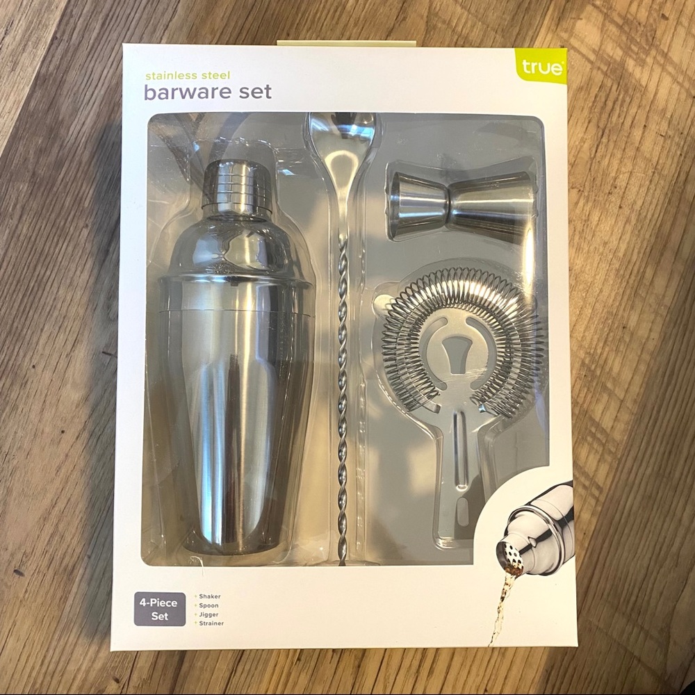 🍸 BRAND NEW Barware Set